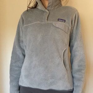 Grey Patagonia pullover sweater